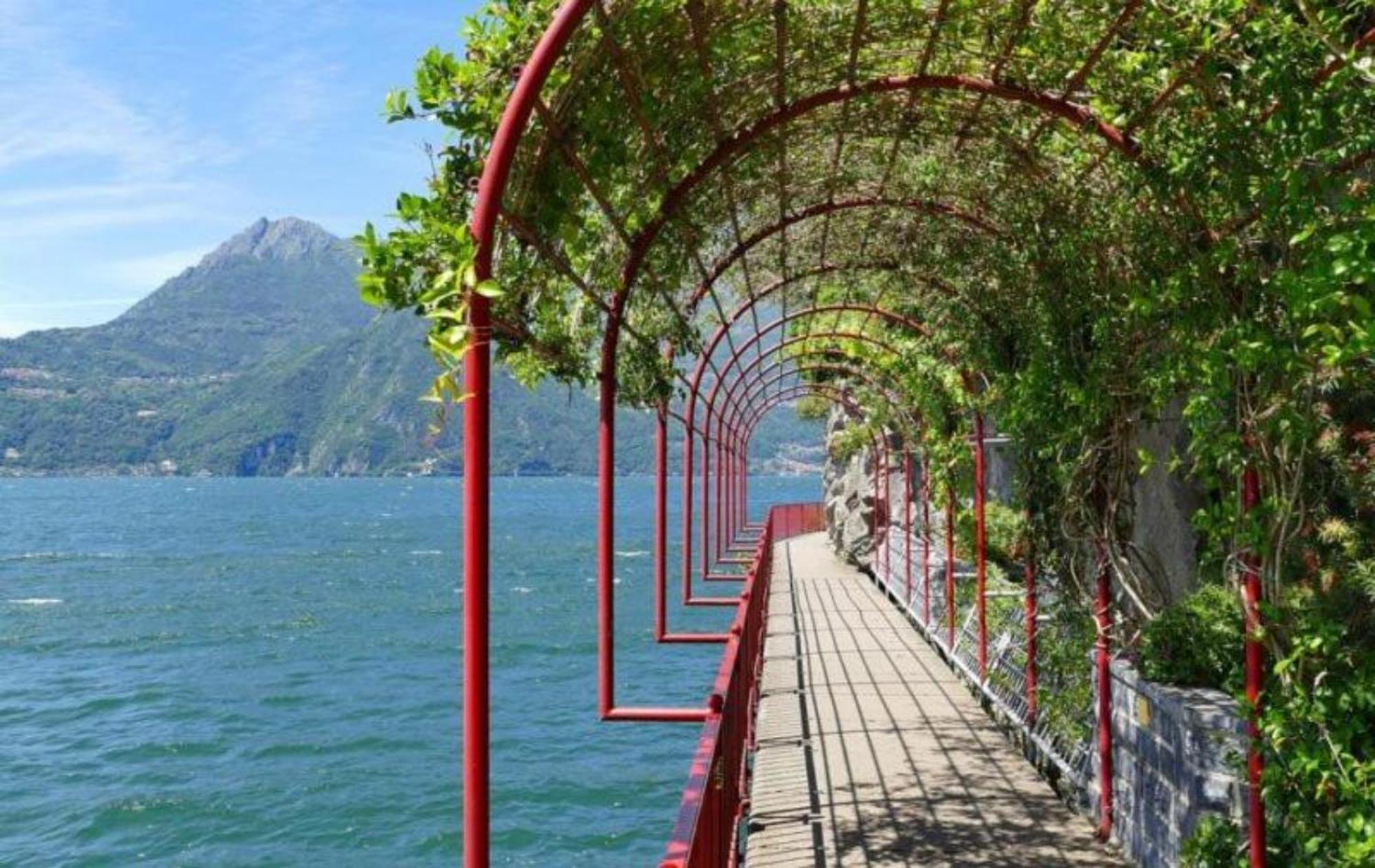Tosca House 2 Bed & Breakfast Varenna Exterior foto
