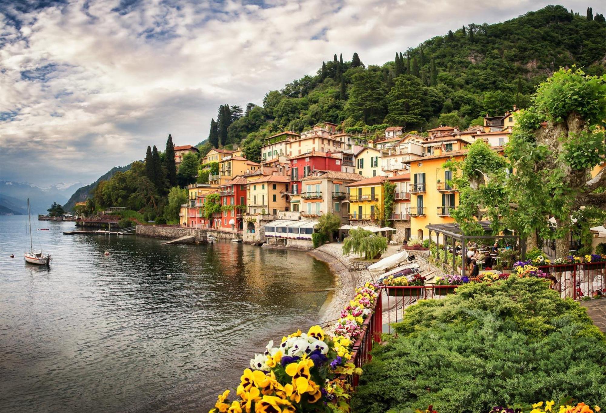 Tosca House 2 Bed & Breakfast Varenna Exterior foto