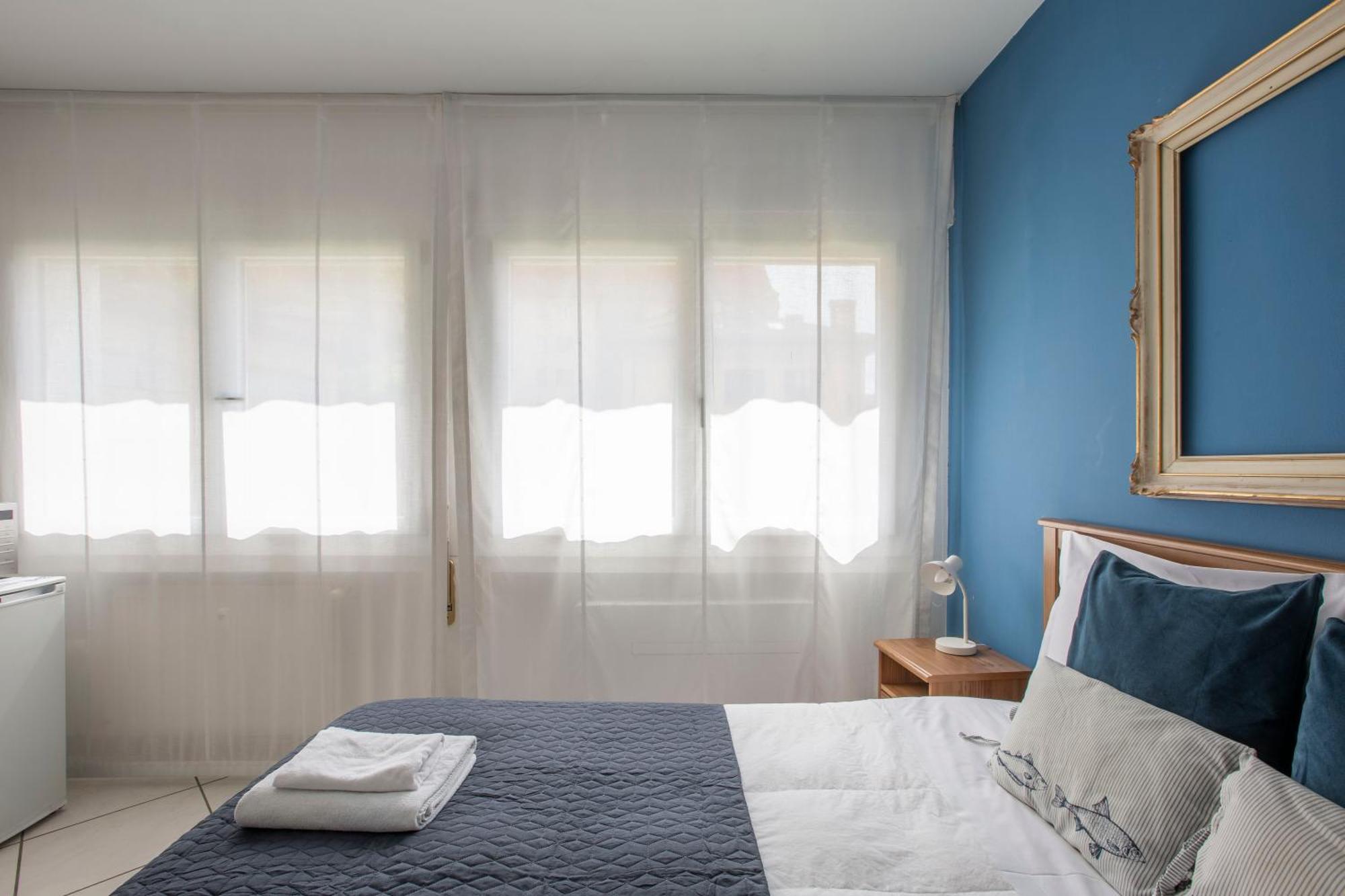 Tosca House 2 Bed & Breakfast Varenna Exterior foto