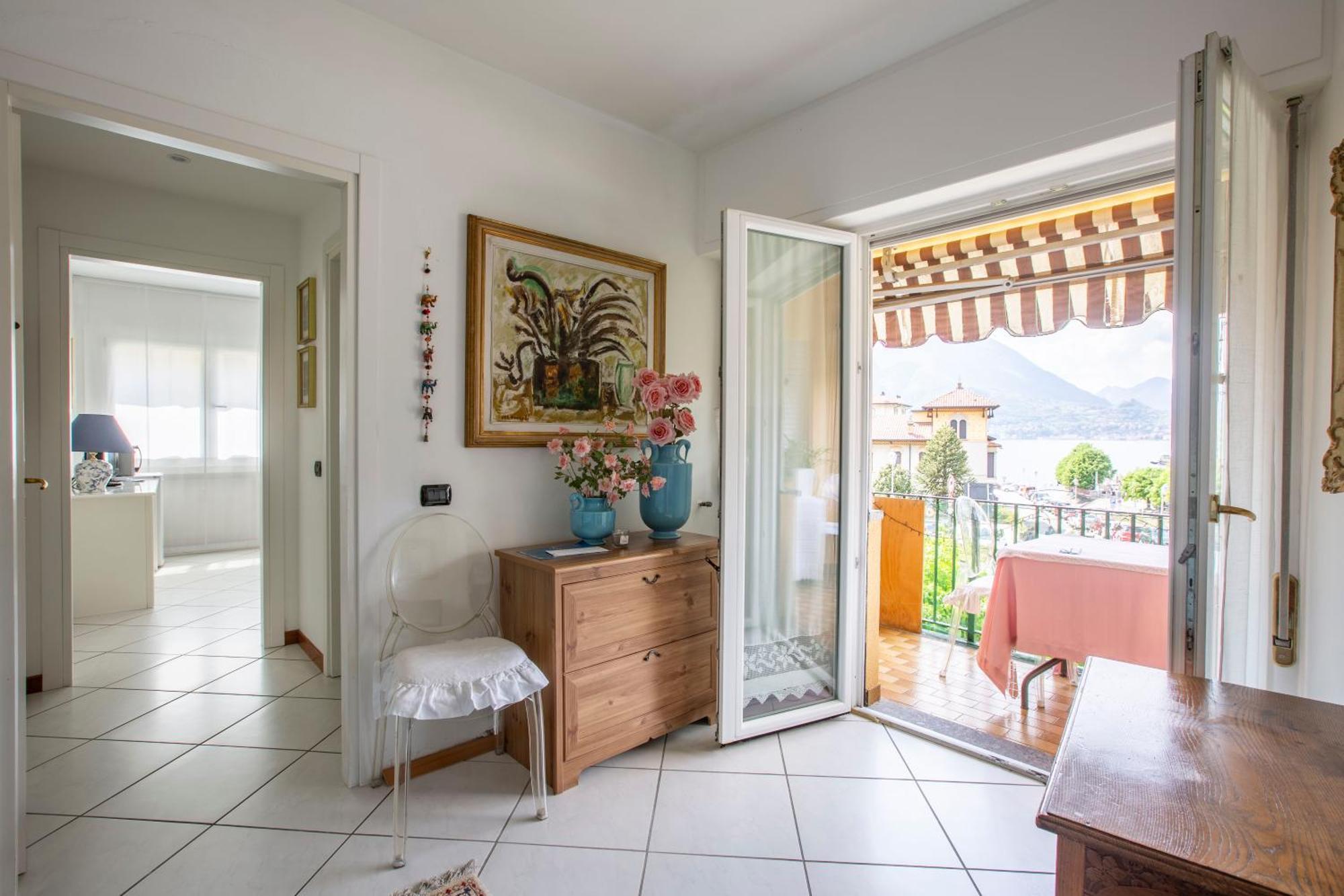 Tosca House 2 Bed & Breakfast Varenna Exterior foto